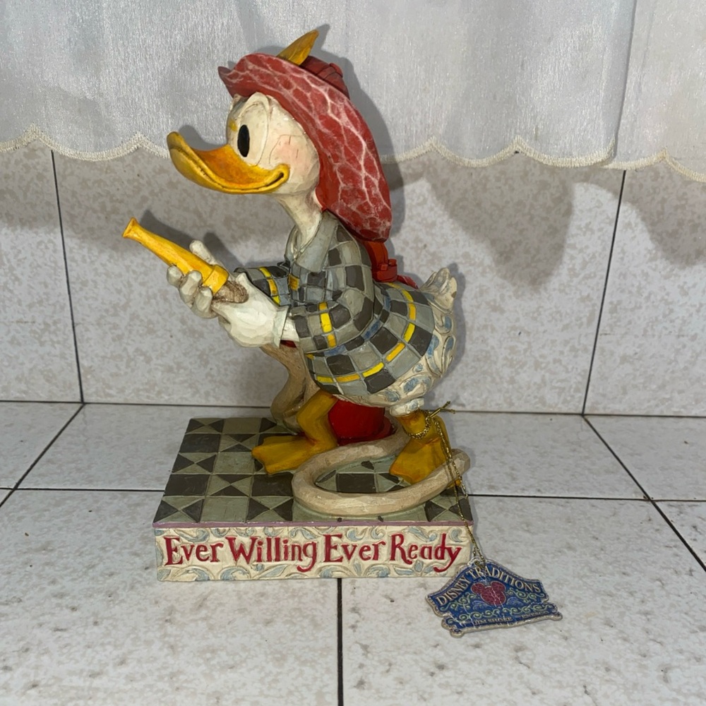 Disney x Jim Shore Donald Duck Fireman “Ever Willing, Ever Ready”